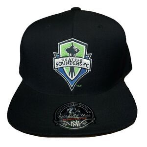 Seattle Sounders Mitchell‎ & Ness MLS Fitted 7 1/4 Flatbill Hat Cap 3D Logo NWT